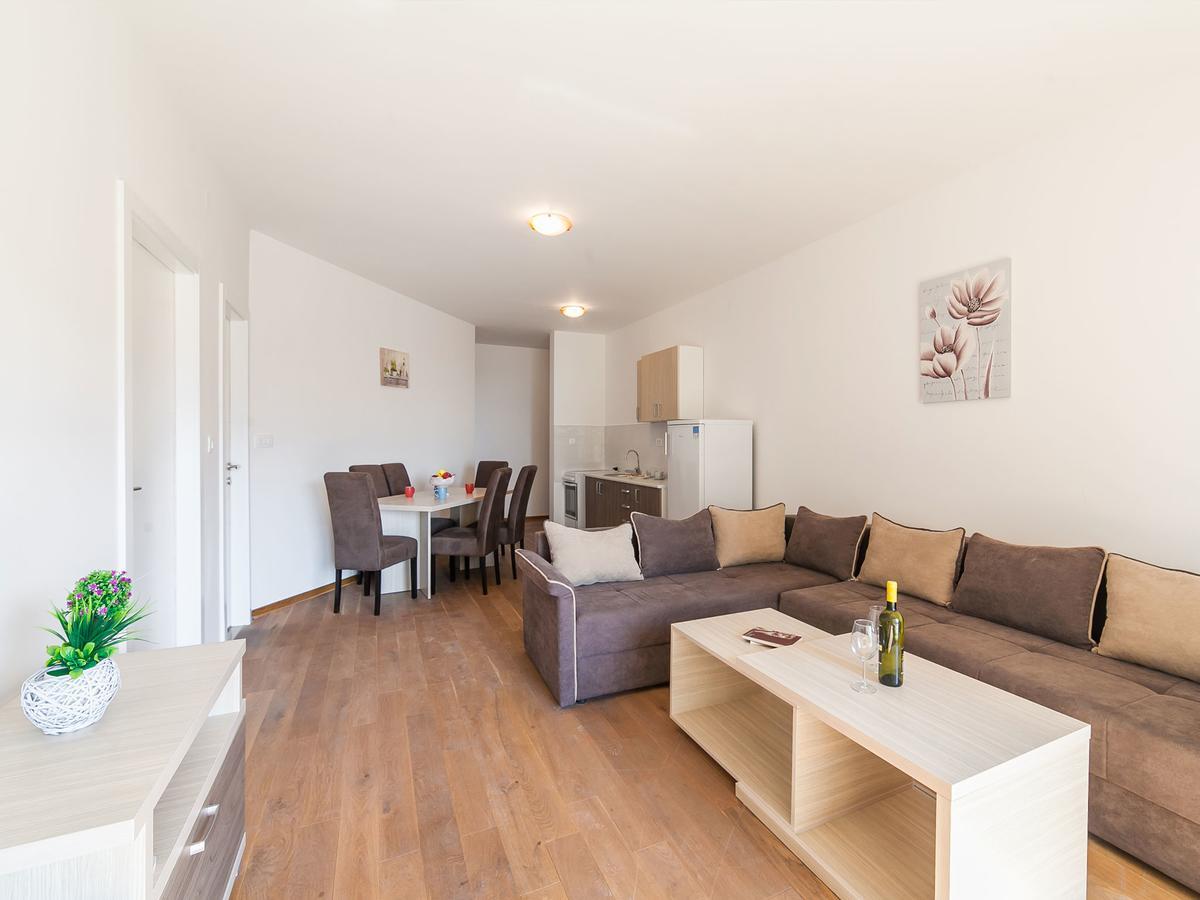 Apartments Bel&Rus Hestia Будва Екстер'єр фото